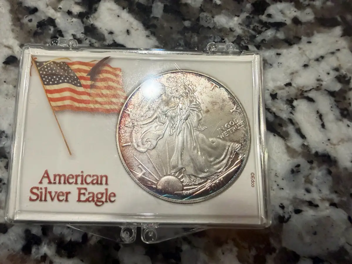 Coins & paper money collection